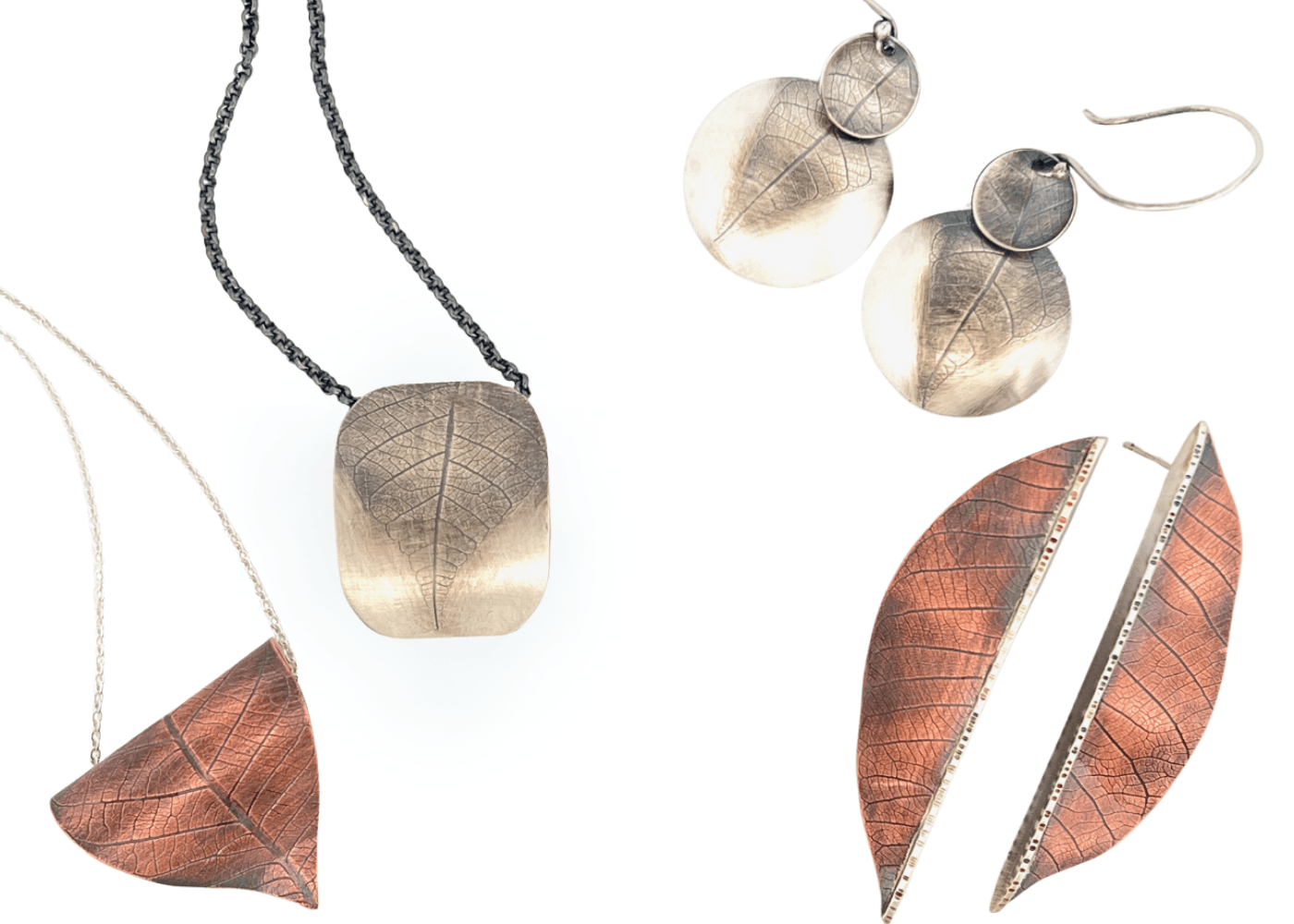 a close up of a necklace