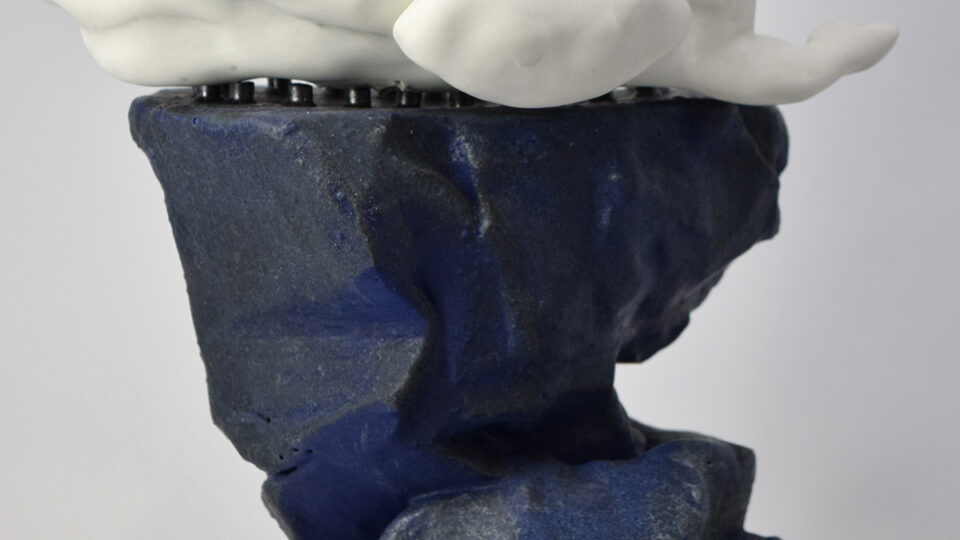 Abstract sculpture with cloud-like top