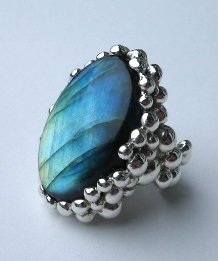 Sterling silver and labradorite
41mm long x 30mm wide x 32mm tall, stone measures 34 x 25mm